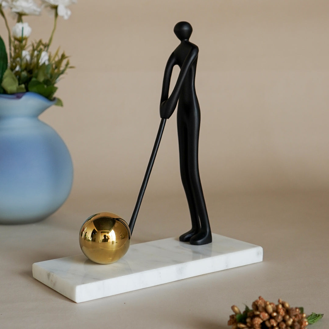 Inpensus Golf Man sculpture