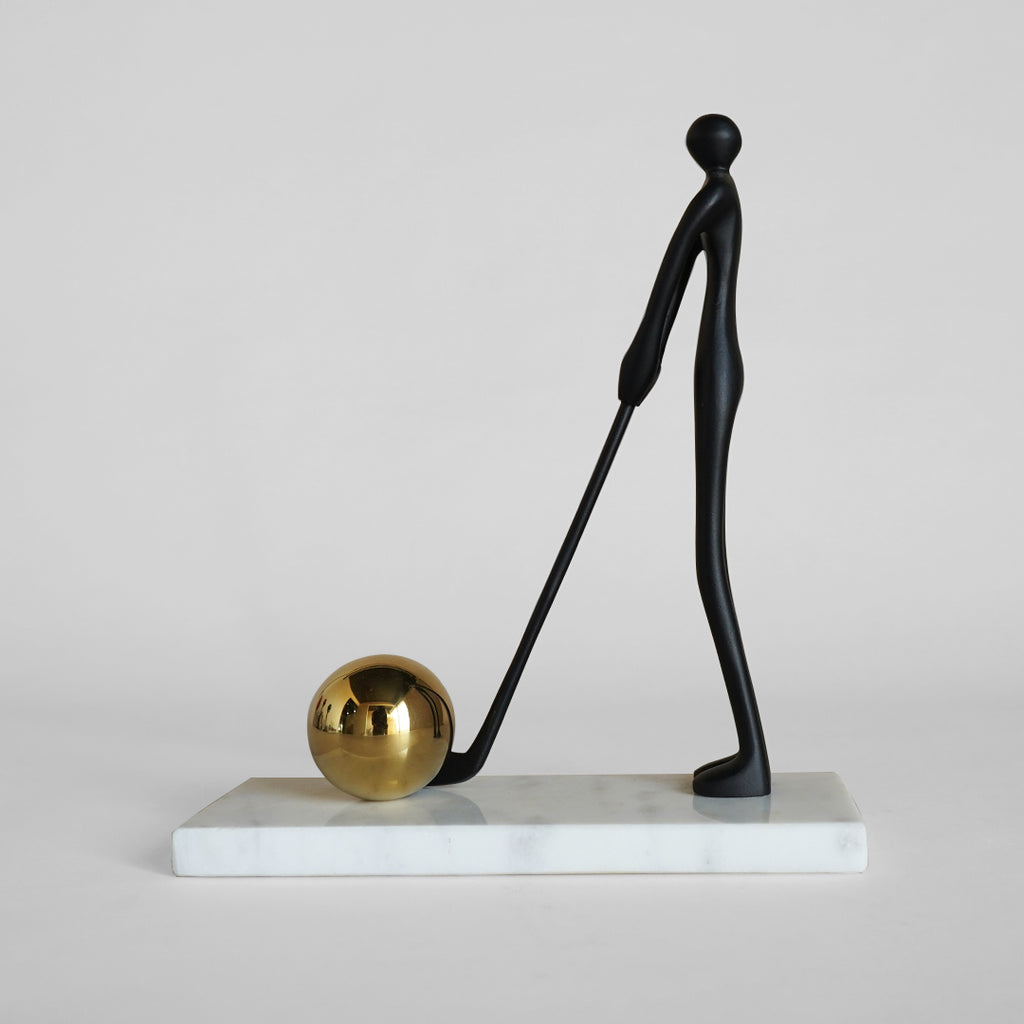 Inpensus Golf Man sculpture