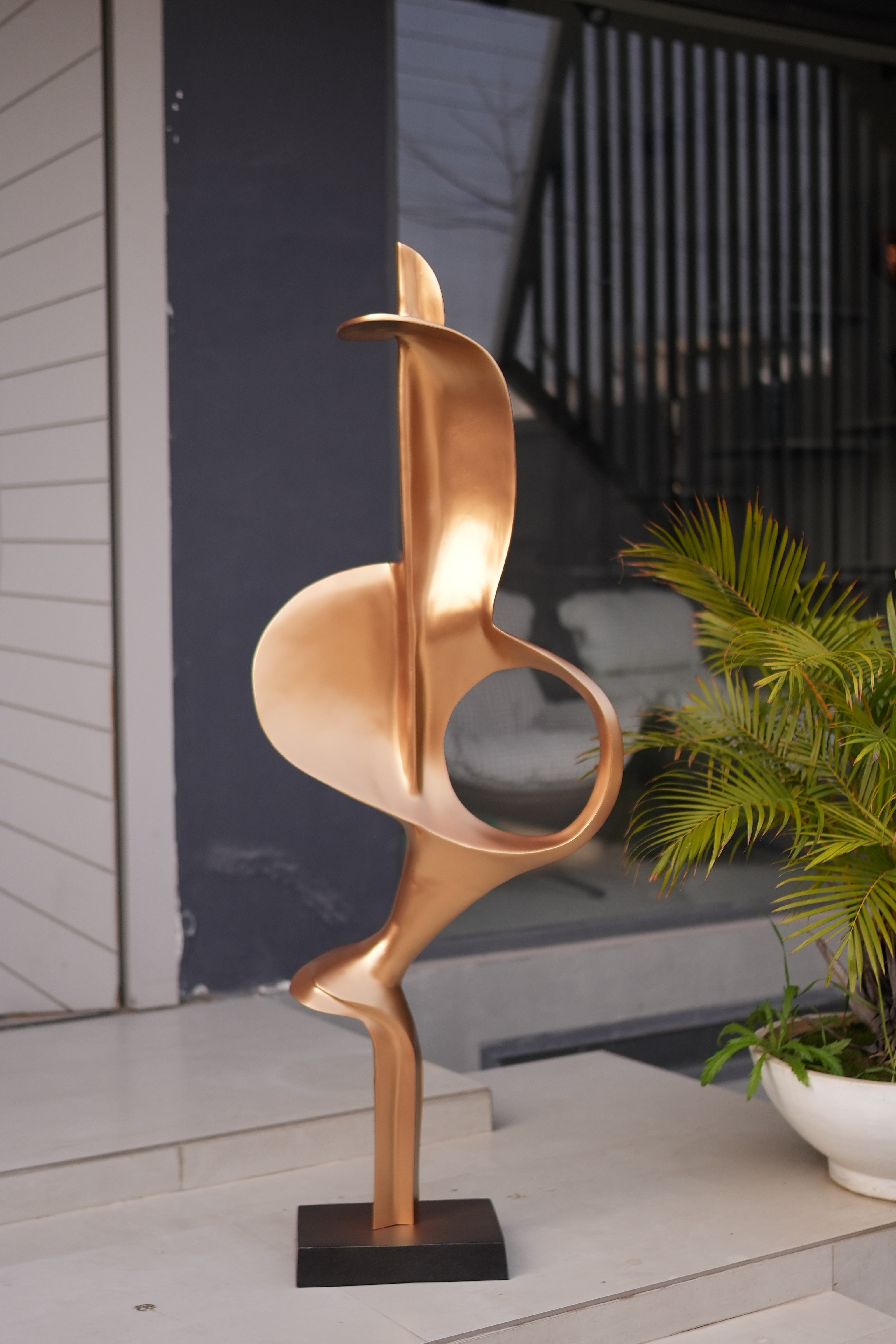 Lobby Indomitus Large Metal Sculpture