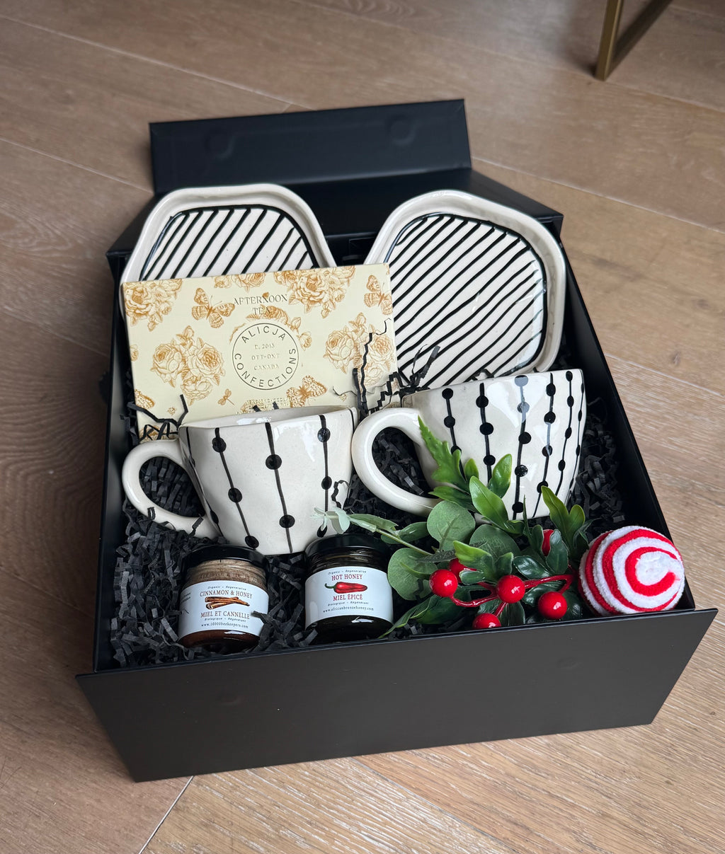 The Warm Sip Box