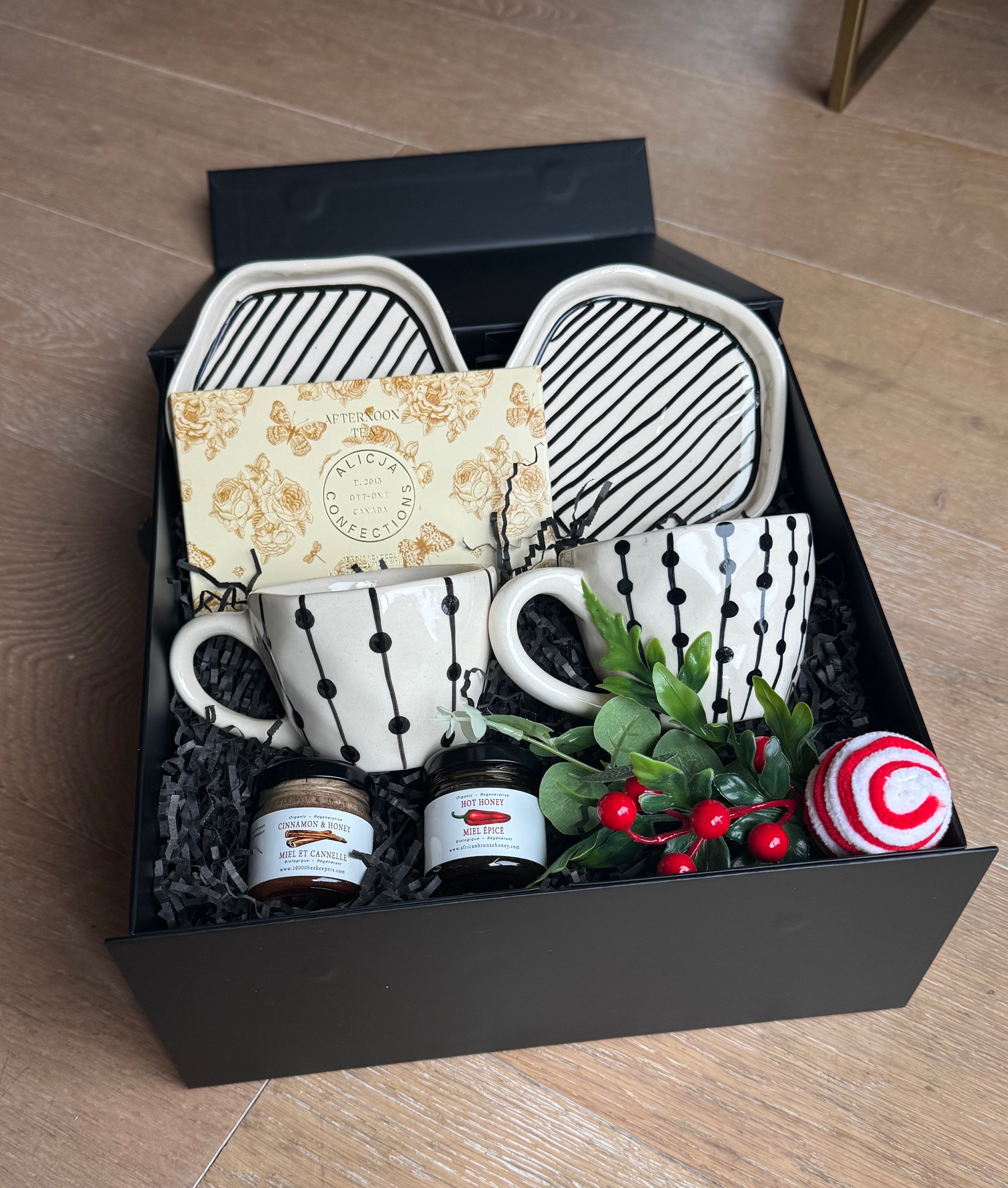 The Warm Sip Box