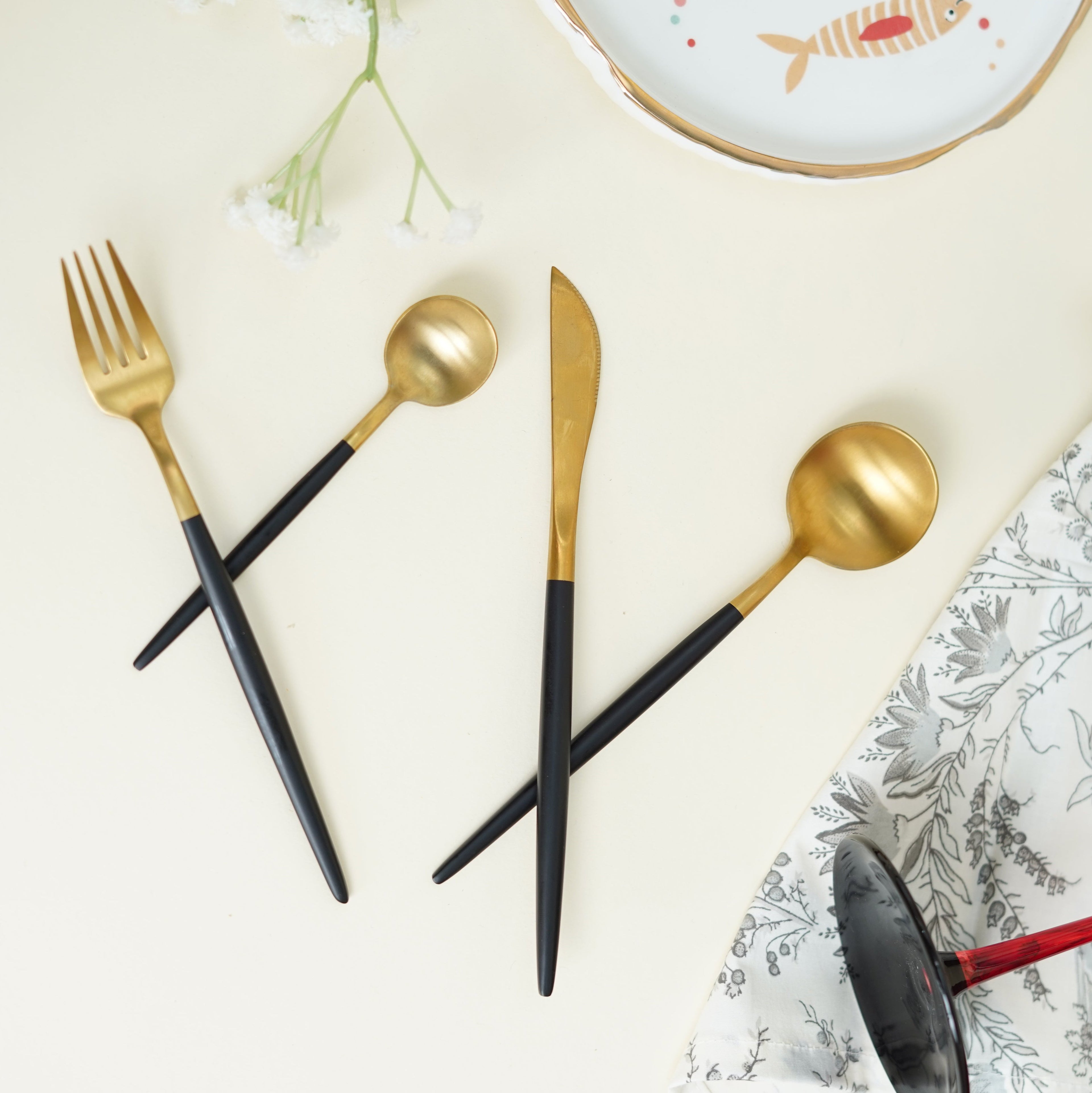 BLACK GOLD STARTER SET  (Set of 24 pieces)