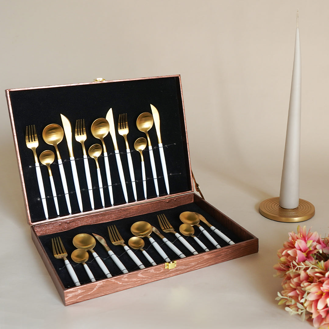 WHITE GOLD DINNER SET (Set of 24 pieces)